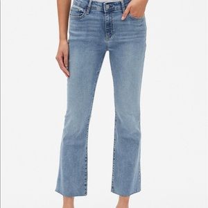 Gap Crop Kick Jeans
